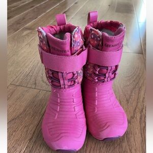 Merrell Kids Fuchsia Snow Boots